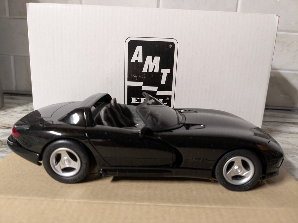 1993 DODGE VIPER RT/10 DEALER PROMO NEW IN BOX