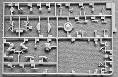 1/72 Sd.Kfz. 234/2 “Puma Schwerer Panzerspähwagen (5 cm) Roden 705 Model kit