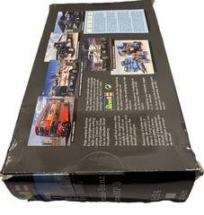 Revell Germany Mercedes-Benz Actros MP 3 1:24 Model Kit New Box Damaged