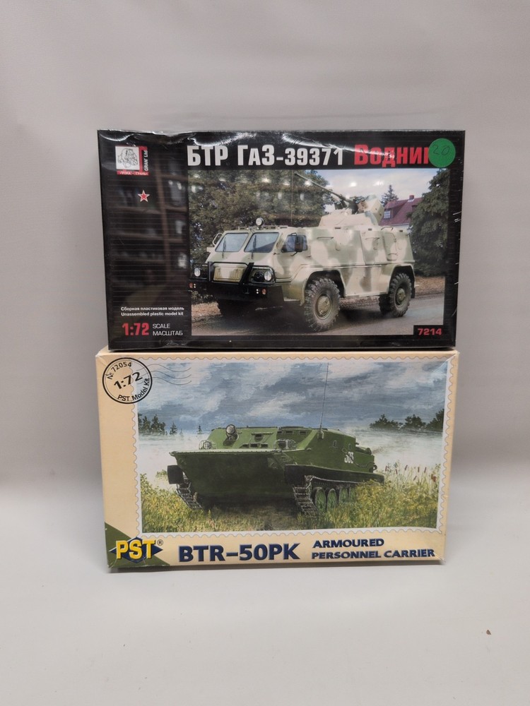 Lot(2) 1:72 Military Vehicles GRAN LTD 39371 ARMORED CAR PST 72054 BTR-50PK
