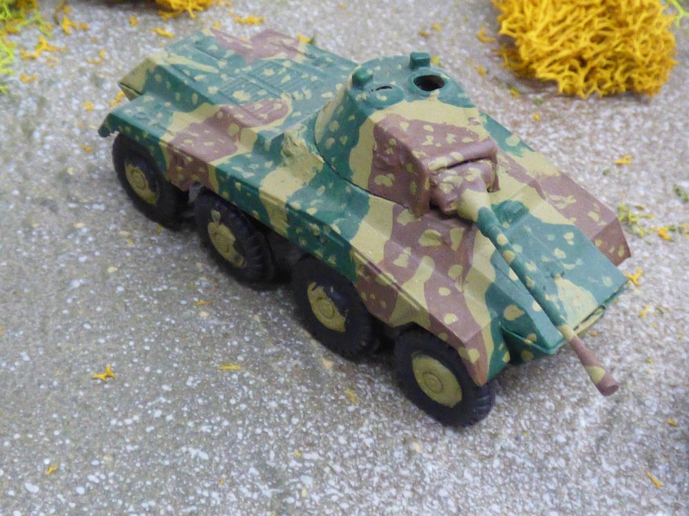 Roco Minitanks WWII German Sd Kfz 234/2 Puma Armored Car Lot #9777B©