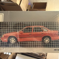 🚨Amt🚨Ford Taurus SHO 1/25 Model Factory Sealed Vintage Collection