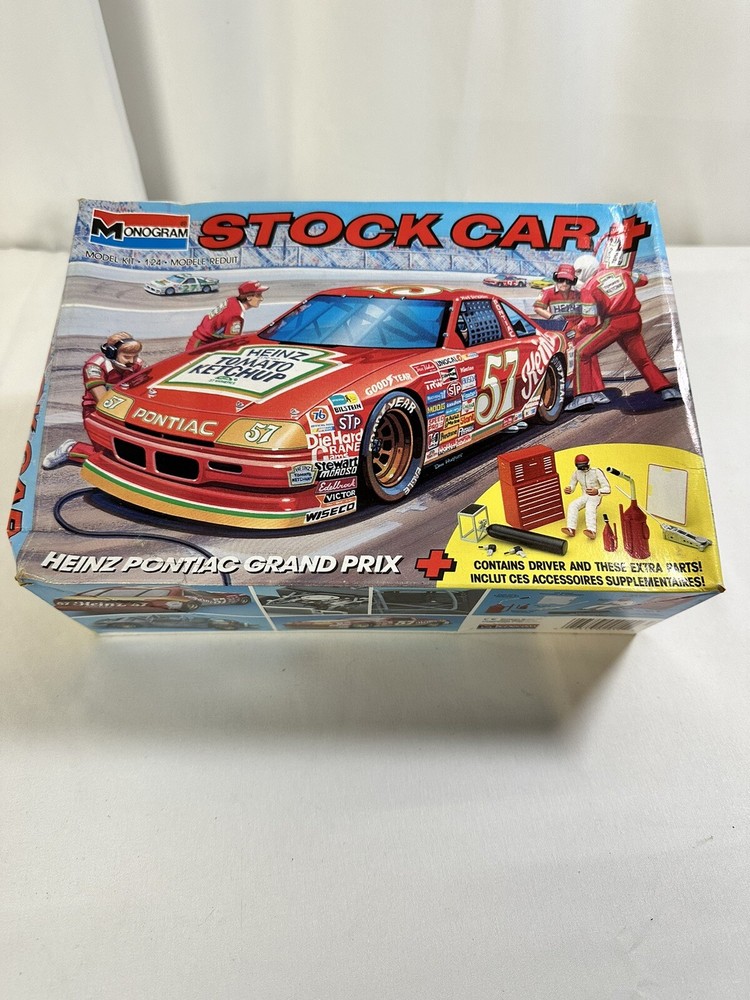 Monogram Heinz Pontiac Grand Prix Stock Car 1 24 Scale #2914 Hut Stricklin