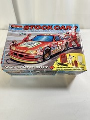 Monogram Heinz Pontiac Grand Prix Stock Car 1 24 Scale #2914 Hut Stricklin