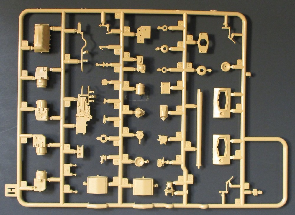 Rye Field Models 1/35th Scale Panzer IV J – Parts Tree H from Kit No. 5043