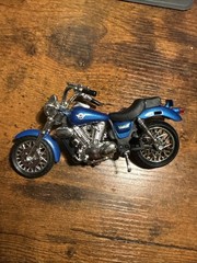 1:18 Motor Max Super Bikes Kawasaki Vulcan Blue Motorcycle