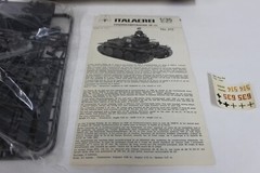ITALERI GERMAN TANK PZKPFW 38 Model Kit 1/35 Scale No 212 ~ Vintage Italy MD376