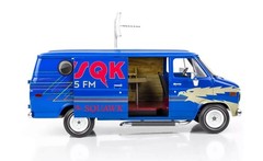 1977 GMC WSQK Squawk Van Revell Stranger Things 1/24 Model Kit 14578