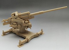 Amusing Hobby AH 35A020 1/35 12.8cm Flak 40 & FuMG 39D Brand New Complete Kit