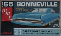 1965 PONTIAC Bonneville 1/25 MODEL KIT NEW Perfect!