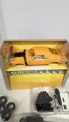 Maisto 1970 Ford Boss Mustang Die cast Metal Model Kit And Complete Car/2