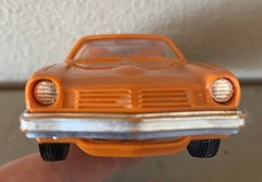 74 1974 CHEVY VEGA DEALER PROMO MODEL 1/25 SCALE PLASTIC MPC ORANGE **NO BOX**