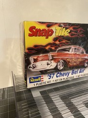 Revell Snap Tite 1957 Chevy Bel Air Plastic Model Kit 1:25 Factory Sealed 2011