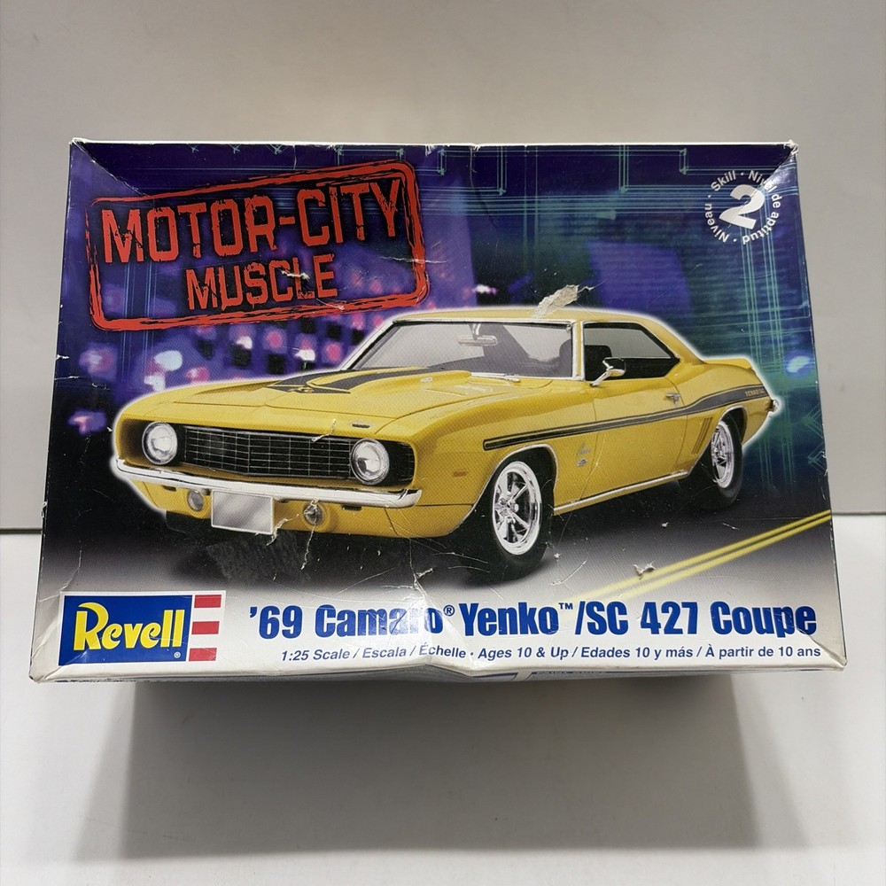 Revell 85-2826 1969 Chevy Camaro YENKO/SC 427 Coupe 1:25 Open Box