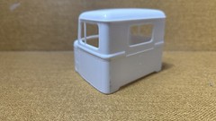 Autocar DC9964B Dump Truck CAB HOOD FENDERS 1:25 AMT NEW Model Kit PARTS