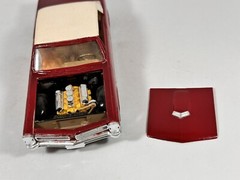 PONTIAC GTO 1965 Built Up Red and White Vintage Assembled Model Car 1:25 Scale
