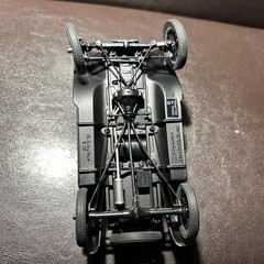 Limited edition 24KT Gold 1925 Ford Model T Touring Car Spectacular 1:24 Scale