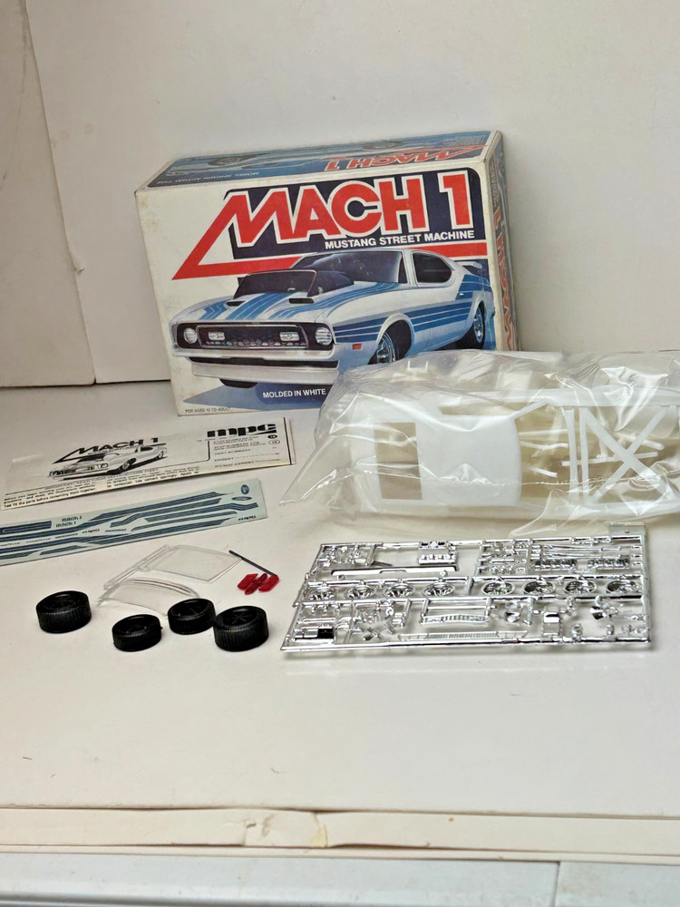 MPC #0805, 1973 Ford Mustang Mach 1 Model Kit with Box