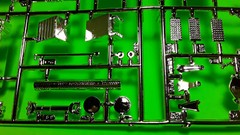 Mack DM800 Heavy Duty 1/25 chrome fuel tank Bulldog emblem mirrors rig tractor