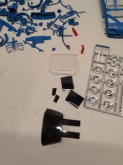 Vintage MPC 1-0875 1:25 Scale 1983 Chevrolet Camaro Z28 Unassembled / Read