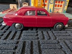 1949 FORD V-8 * 4 DOOR 1/25 scale – PROMO – Original Metal Base