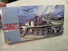 Hasegawa 8 Ton German Army Half Track 37mm AA Gun Model Kit Open Box 1/72 #31118
