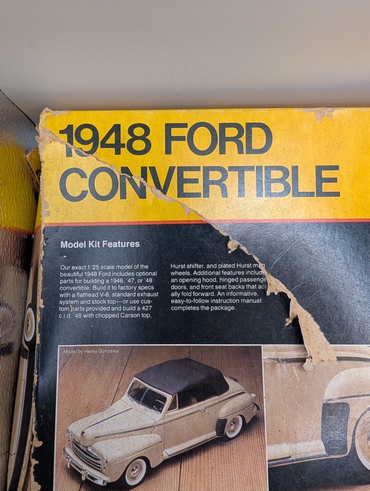 Testors 105 Scale 1/25 1948 Ford Convertible Open Box Instructions Included