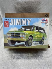 AMT 1972 GMC Jimmy Blazer 1/25 Plastic Model Kit *NEW SEALED*