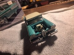 AMT/ERTL ’58 Edsel Pacer Car Kit Pre-Built Ready to Go Turquoise/White Skill 3