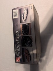 AMT ERTL 6123 – 1969 Pontiac Firebird 400 1/25 Model Kit