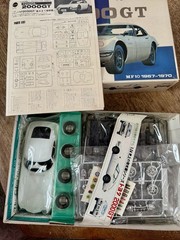 Nichimo TOYOTA 2000 GT Model Kit 1:24 Car SEALED CONTENTS Made In Japan