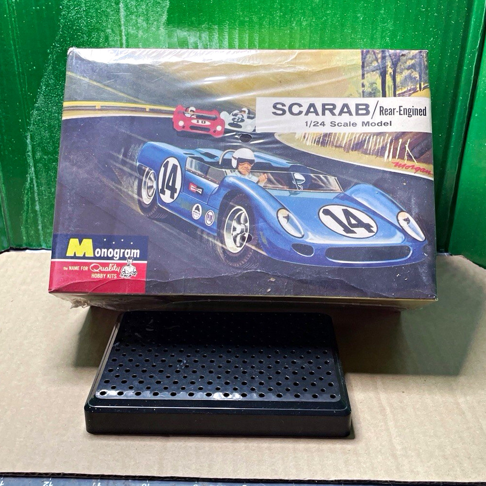 Monogram SCARAB Rear-Engined Car Model Kit 1:24 Plastic Unassembled PC124