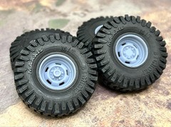 1/24 Scale: 15-Inch “5-Spoke Steel” Wheels W/ Huge 35-inch Mud Tires. Resin