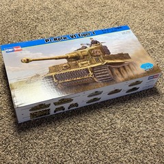 Hobby Boss 82601 1:16 German Pz.Kpfw VI Tiger I Military Tank Model Kit
