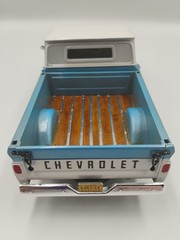 Custom Built 1/25th ’60 Chevy Apache With A 390 Cadillac V8 Engine