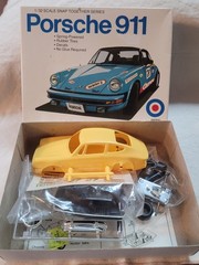 ENTEX #9100 PORSCHE 911 CARRERA – 1/32 SCALE MODEL KIT Snap Kit Unbuilt!