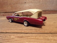 Vintage THE MONKEES Mobile Car MODEL KIT – Junkyard Parts!
