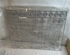 Dragon DML 1/35 Model Military Tank Kit BMP-1 AFV Series 3503 NEW Open Box