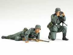 TAMIYA 35357 1:35 German Assault Pioneer Team & Goliath Set Plastic Model Kit