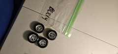 MODEL CAR MAG WHEELS AND TIRES BLE14