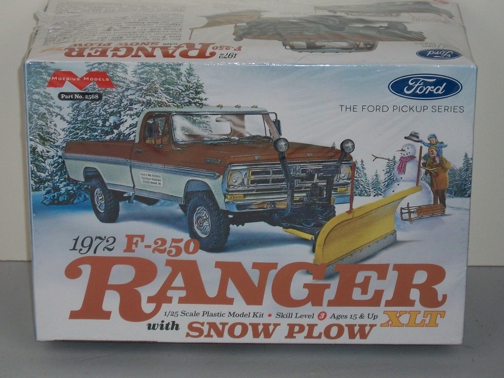 Moebius 1/25 Scale 1972 Ford Ranger XLT With Snow Pickup Truck – Factory Sealed