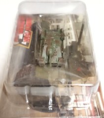 Takara 1/144 World Tank Museum 7. Russian SU-122 Assault Gun. In camo. (#132)