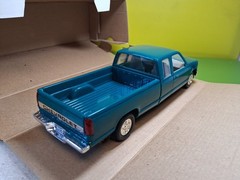 AMT Ertl 1993 Chevrolet C-1500 Extended Cab Pickup Dealer Promo 8130 New