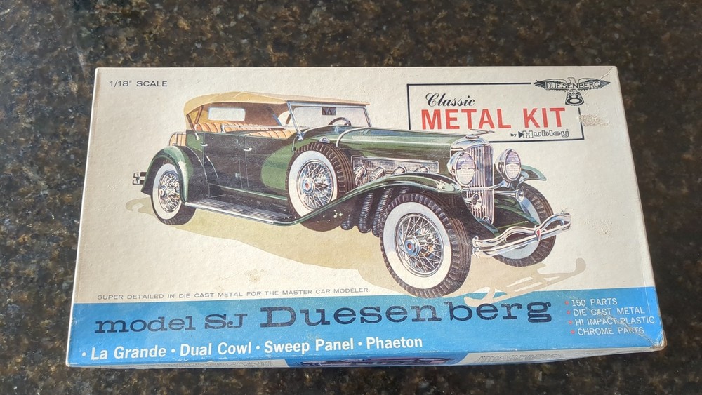 HUBLEY Metal model kit – SJ DUESENBERG; unassembled; #4864; 1/18 scale