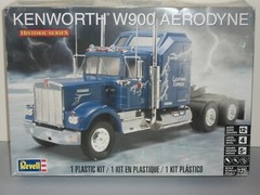 Revell 1/25 Scale Kenworth W900 Aerodyne
