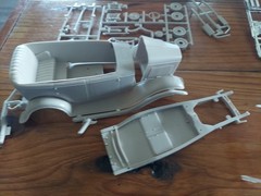 AMT FORD 1932 Phaeton model kit Build 1 of 2 ways New in Open Box Lot # 58