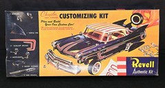 Revell 1956 Chrysler New Yorker Customizing Kit 1:32 Model H-1231 Complete 1996