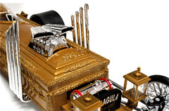 Race Car Custom Built with Ford Mustang Engine Classic Model Carousel GOLD1 18GT