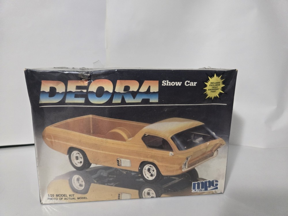 Vintage MPC 1-25 Scale Show Car 2in1 Sealed New Nice