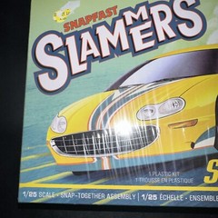 AMT 1/25 1998 Chrysler Concorde Slammers Street Heat Model Kit AMT1227-NEW